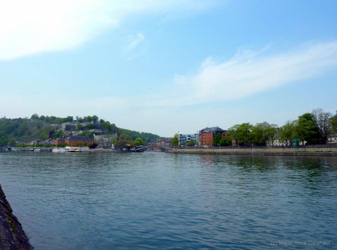 Namur en amont : le Confluent entre la Sambre et la Meuse, la Citadelle, le Parlement de Wallonie